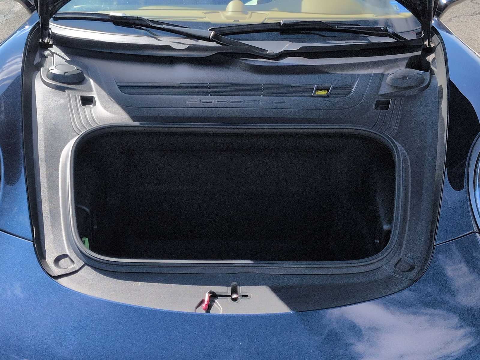 Porsche 911 Carrera 2013