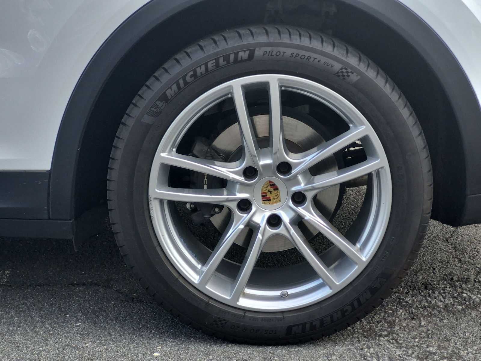 Porsche Cayenne AWD 2019
