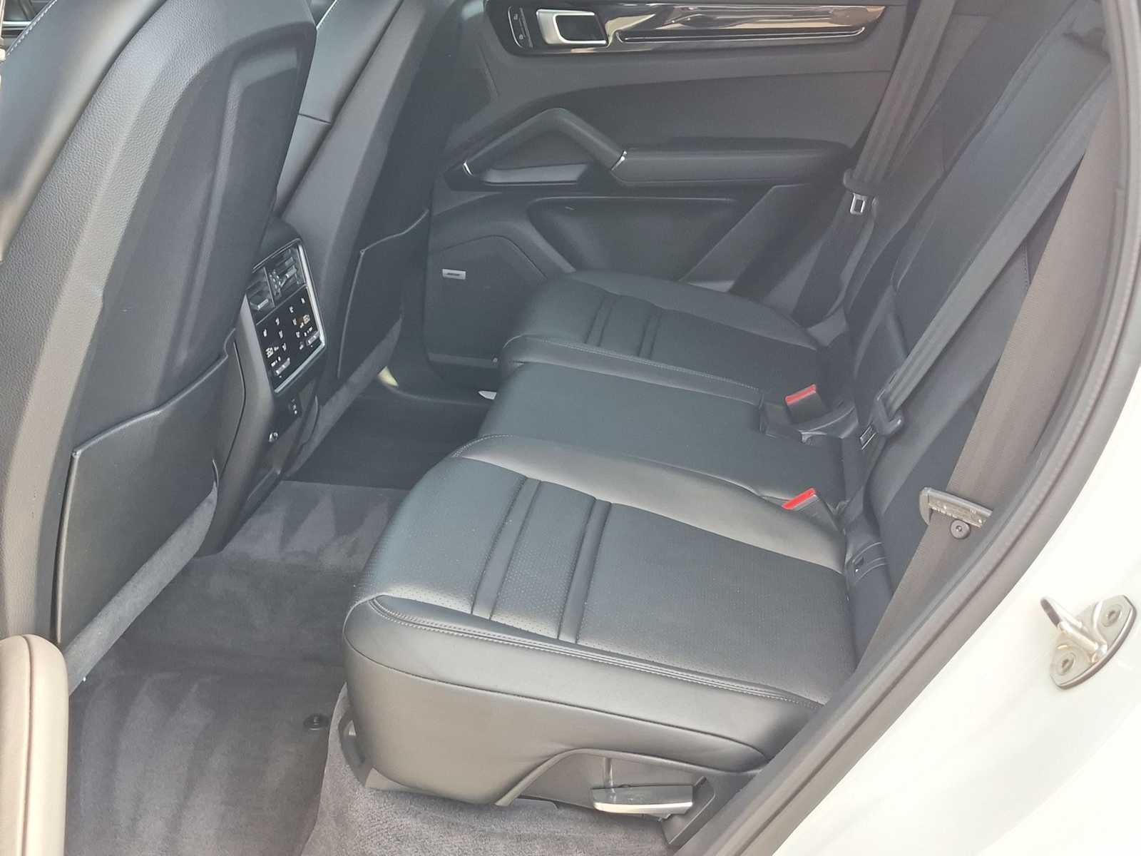 2021 Porsche Cayenne S