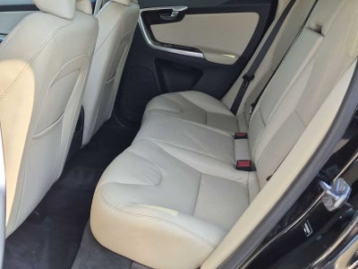 2016 Volvo XC60 T5 Premier