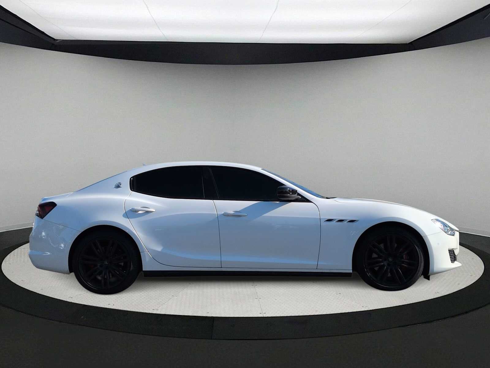 Maserati Ghibli S Q4 2021