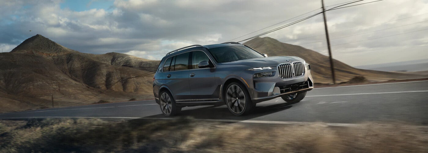 2023 BMW X7